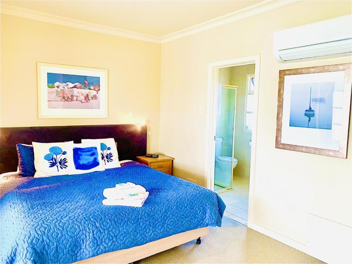 The Bluff Resort Apartments Encounter Bay Extérieur photo